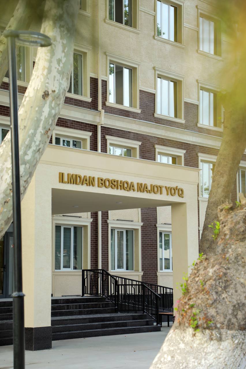 Telefoningiz foni uchun universitetdan lavhalar!