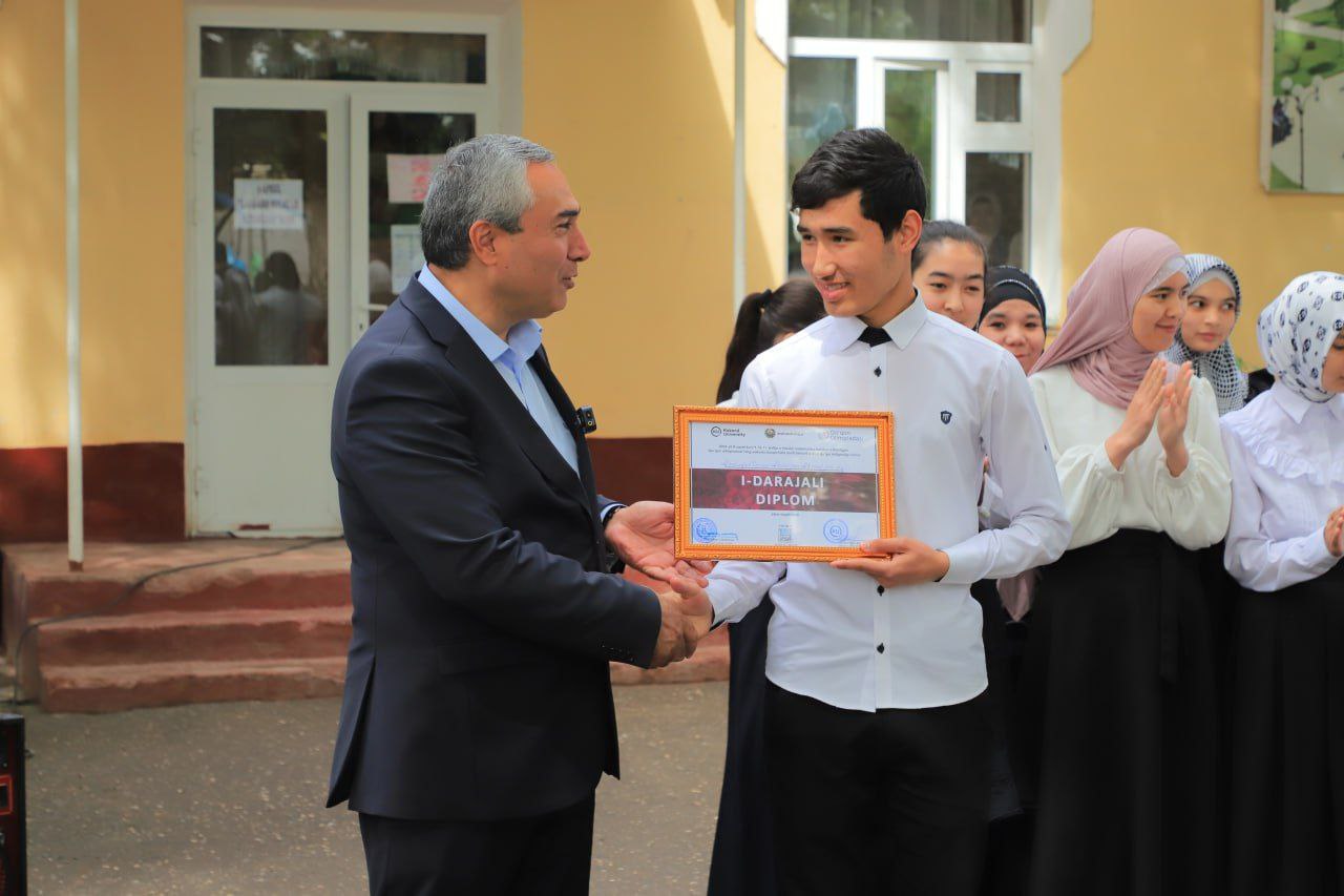 Meetings are held with the winners of the Olympiad with the participation of their schoolmates